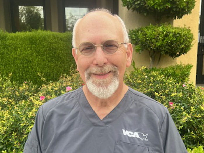 Kenneth Gonsier Staff Photo