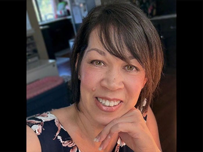 Jennifer F. Staff Photo