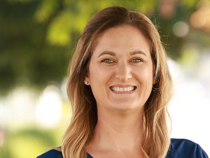 Holly Llinas Staff Photo