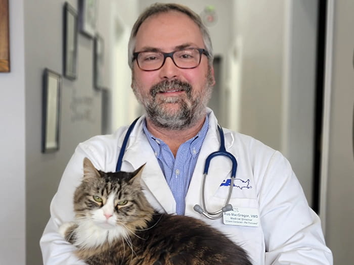 Dr. Robert MacGregor