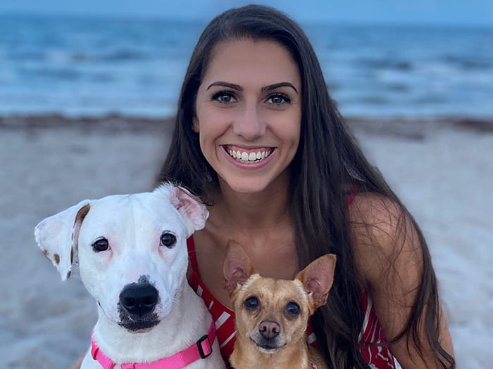 Nicole de la Torre Staff Photo