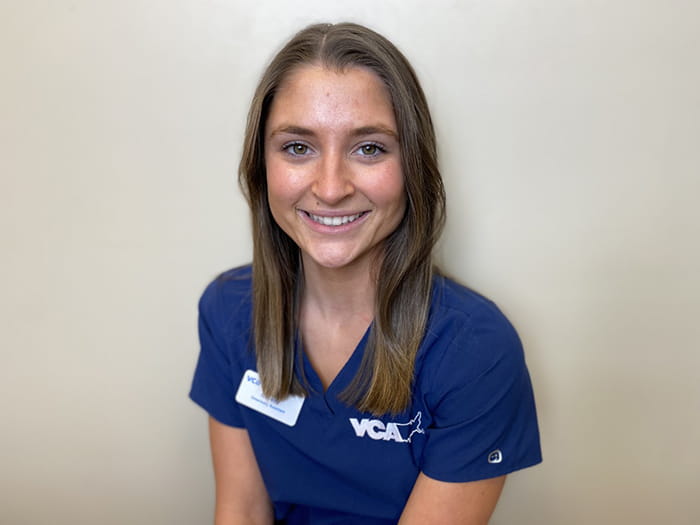 Izabella Benshoff Staff Photo