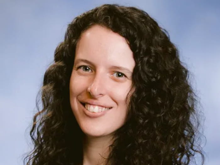 Dr. Lauren Robertson Staff Photo