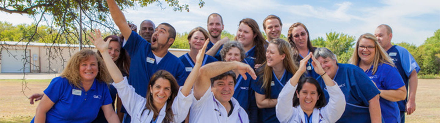 /-/media/2/vca/images/hospitals/united-states/texas/beltline-east/staff/1440x405_beltline_ourteam.jpg?rev=59b31f7922124253bfc0d59ee589bdfa