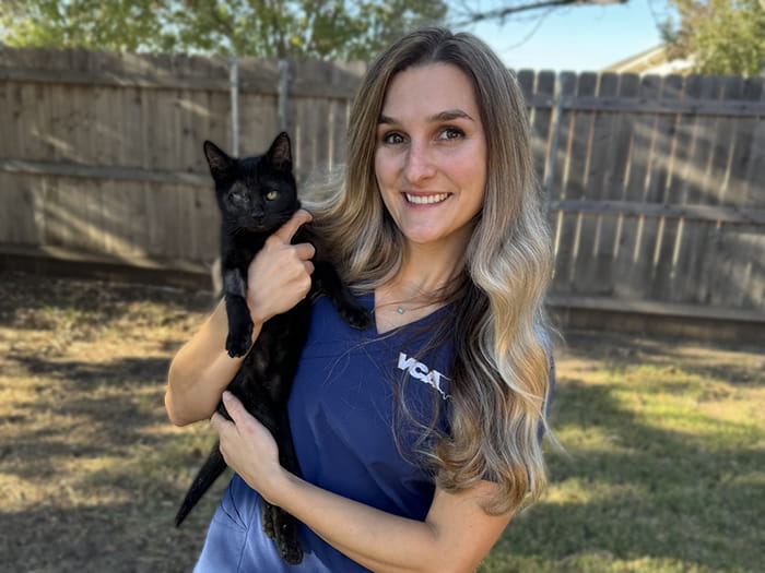 Dr. Kelsey Ewart Staff Photo