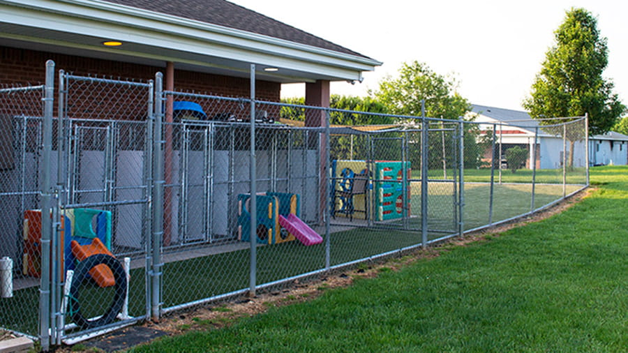 Small dog play yard at VCA White Oak Animal Hospital